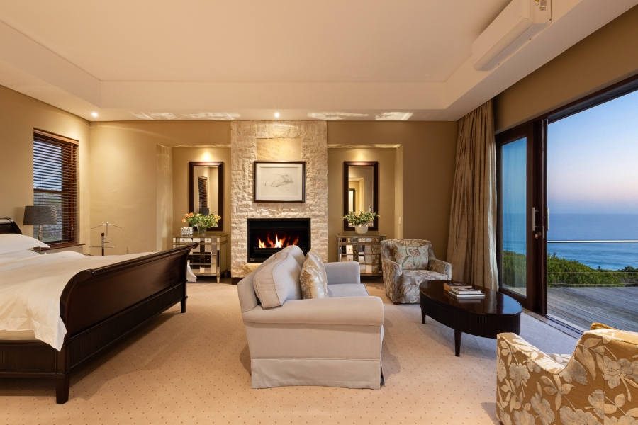 6 Bedroom Property for Sale in Pezula Private Estate Western Cape